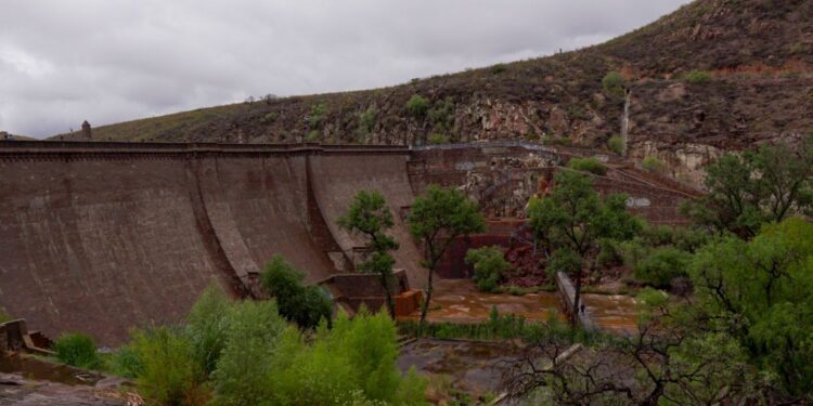MONITOREA PROTECCIÓN CIVIL MUNICIPAL PRESAS EN LA CAPITAL