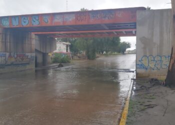 MUNICIPIO E INTERAPAS RESTABLECEN CIRCULACIÓN DESPUÉS DE LAS LLUVIAS DEL DOMINGO