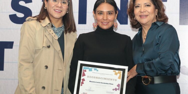 DIF MUNICIPAL CREA EL DISTINTIVO A BALANCE TRABAJO-FAMILIA