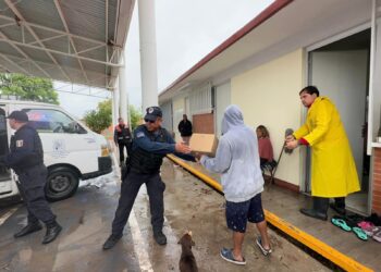 MUNICIPIO INSTALA ALBERGUE PARA PERSONAS AFECTADAS POR LAS LLUVIAS EN LOS GARCÍA