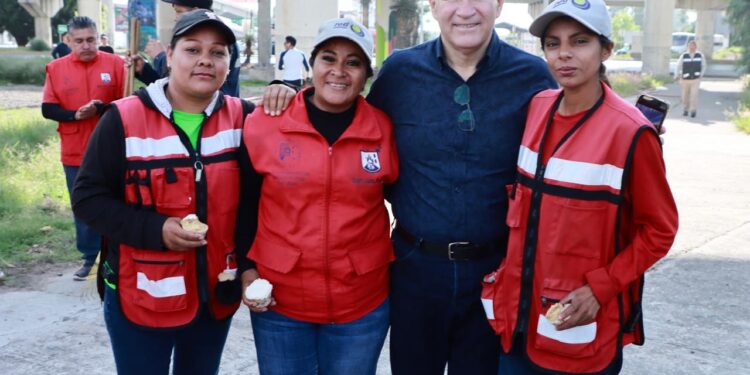 MUNICIPIO LLEVA EL DIA DE TALACHA A LA GLORIETA JUAREZ