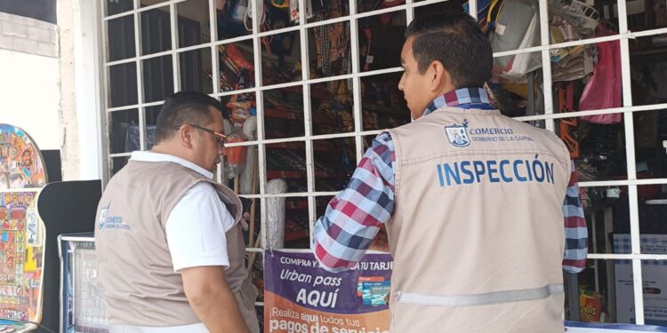 INFORMA MUNICIPIO QUE SE HAN REGULARIZADO 11 MIL 493 COMERCIOS Y ANUNCIOS EN EL AÑO