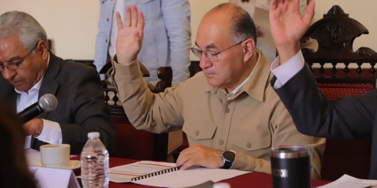 CABILDO MUNICIPAL CREA LAS COMISIONES DE ASUNTOS INTERNACIONALES Y ATENCIÓN A LAS DELEGACIONES MUNICIPALES