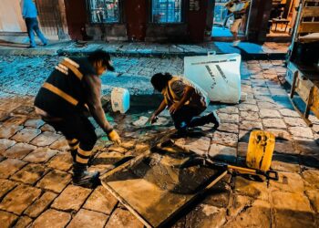 MUNICIPIO REFUERZA LOS TRABAJOS DE BACHEO NOCTURNO