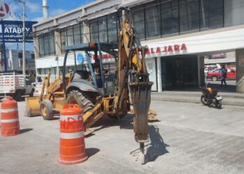 Interapas inicia reposición de drenaje en cinco colonias de la Capital