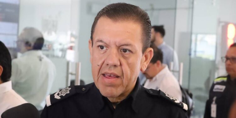 RATIFICA ENRIQUE GALINDO A JESÚS VILLA AL FRENTE DE LA SSPC MUNICIPAL