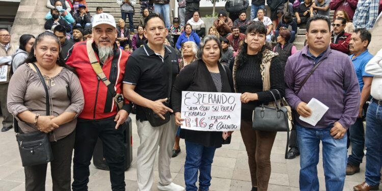 TIANGUISTAS FELICITAN AL ALCALDE POR SU SEGUNDO PERIODO