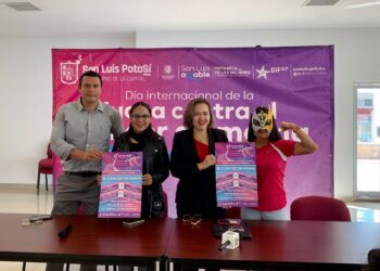 ORGANIZA MUNICIPIO FUNCION DE LUCHA LIBRE EN FAVOR DE LA LUCHA CONTRA EL CANCER DE MAMA