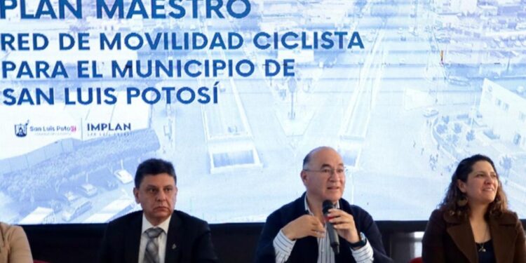 PRESENTA ALCALDE CAPITALINO EL PLAN MAESTRO DE MOVILIDAD CICLISTA