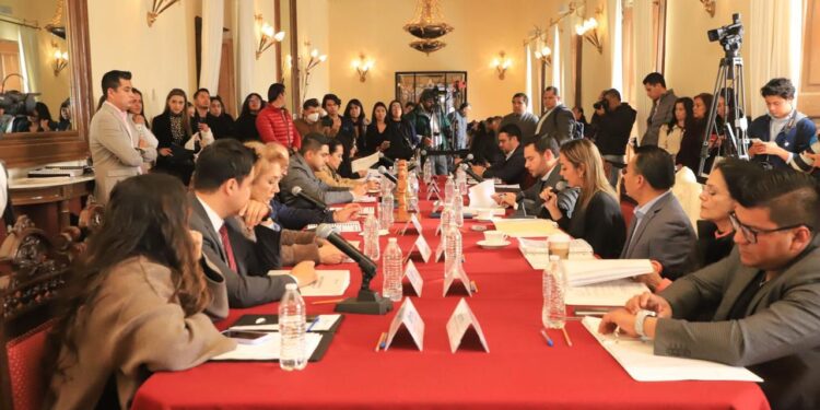 APRUEBA CABILDO PRESUPUESTO DE EGRESOS 2025