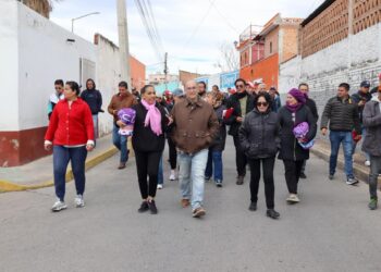 ALCALDE LLEVA SU DIA DE TALACHA A LA COLONIA FOVISSSTE