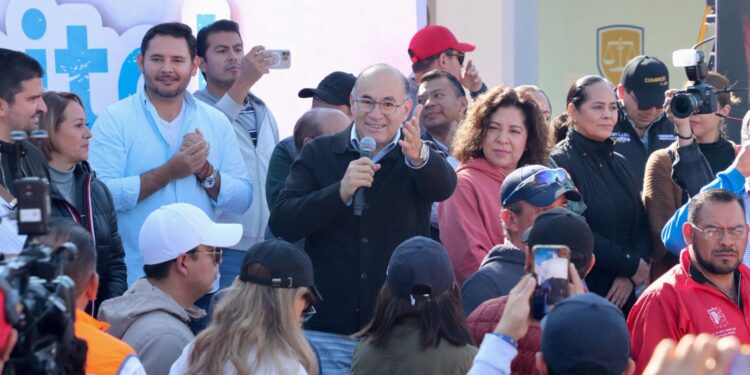 PRESENTA ALCALDE PROGRAMA CAPITAL AL 100