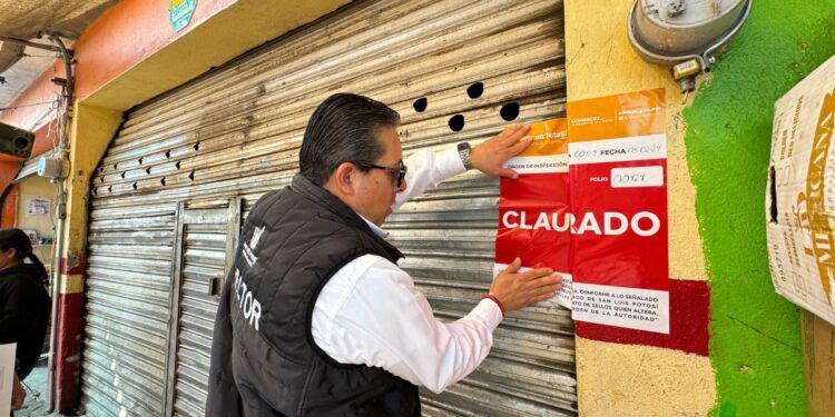 REALIZA MUNICIPIO OPERATIVO EN EL CENTRO DE ABASTOS