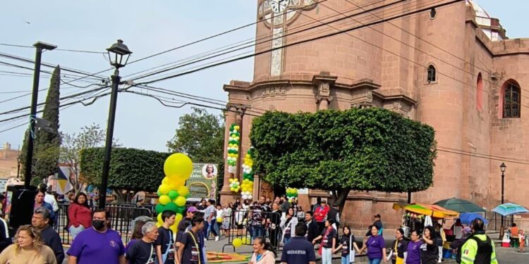 IMPLEMENTA MUNICIPIO OPERATIVO PARA LAS FESTIVIDADES EN EL BARRIO DEL SAUCITO