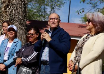 ALCALDE CAPITALINO LLEVA SU PROGRAMA DOMINGO DE PILAS A LA COLONIA HACIENDA DE BRAVO