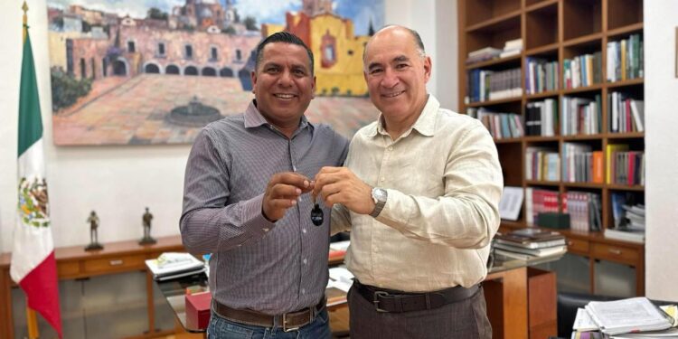 ALCALDE CAPITALINO APOYA CON CAMIONES RECOLECTORES A MUNICIPIOS DE SAN LUIS