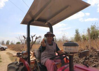MUNICIPIO DE LA CAPITAL IMPULSA A MUJERES AGRICULTORAS EN LA DELEGACIÓN LA PILA