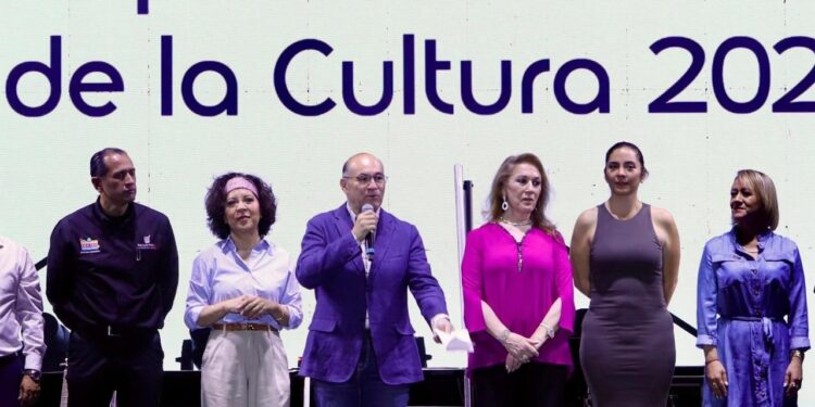 EMOTIVO CIERRE DEL FESTIVAL SAN LUIS EN PRIMAVERA