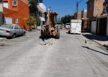 INTERAPAS REHABILITA DRENAJES EN LOS BARRIOS DE LA CAPITAL