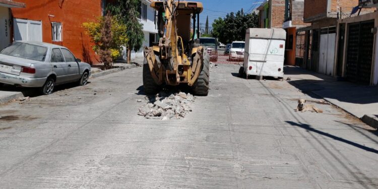 INTERAPAS REHABILITA DRENAJES EN LOS BARRIOS DE LA CAPITAL