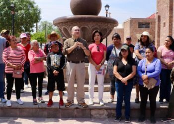 AHORA TOCO EN EL RANCHO EL AGUAJE EL DOMINGO DE PILAS CON PRESENCIA DEL ALCALDE CAPITALINO