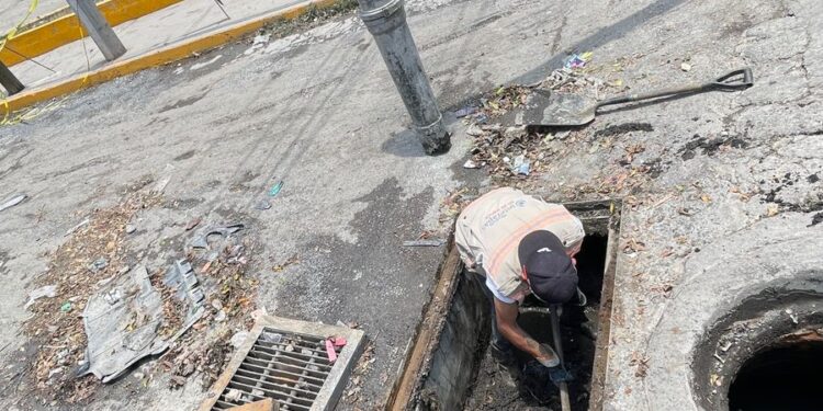 INTERAPAS REFUERZA ACCIONES DE DESAZOLVE TRAS LLUVIAS