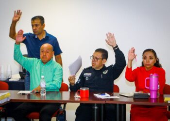 POLICÍA MUNICIPAL REALIZA SESIÓN PARA ENTREGA DE ESTÍMULOS A POLICÍAS DESTACADOS