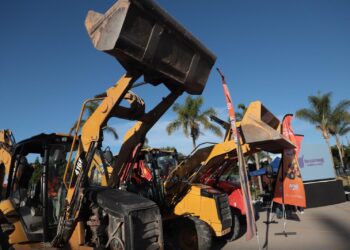 MUNICIPIO GENERA OCHO PROGRAMAS SIMULTÁNEOS CONTRA LOS BACHES