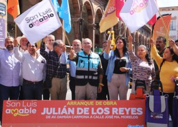 ARRANCA LA REHABILITACIÓN INTEGRAL DE LA CALLE JULIÁN DE LOS REYES