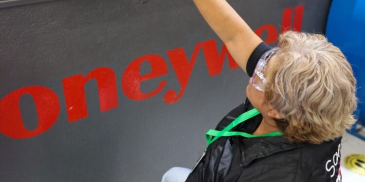 DIF MUNICIPAL GARANTIZA INCLUSIÓN Y ATENCIÓN A MUJERES CON DISCAPACIDAD EN TODOS SUS PROGRAMAS