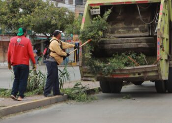 MUNICIPIO DE LA CAPITAL SUPERVISA MEJORA URBANA EN LAS COLONIAS AGUAMARINA Y MARTÍNEZ DE LA VEGA