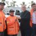 ENTREGA ALCALDE VEHÍCULOS Y UNIFORMES A PERSONAL OPERATIVO
