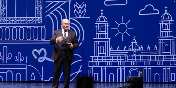 UNA CIUDAD PLENA, CULTURAL Y SEGURA, SON RAZONES PARA AMAR A SAN LUIS: ENRIQUE GALINDO