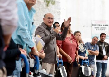 LLEVA ALCALDE CAPITALINO EL PROGRAMA CAPITAL AL 100 A LA COLONIA VIVEROS