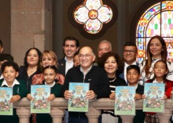 SE INSTALA CABILDO INFANTIL Y SU PRESIDENTA ANA PAULA ÁLVAREZ