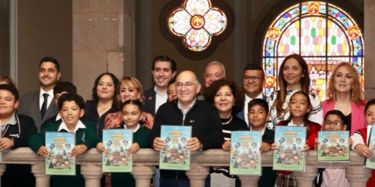 SE INSTALA CABILDO INFANTIL Y SU PRESIDENTA ANA PAULA ÁLVAREZ