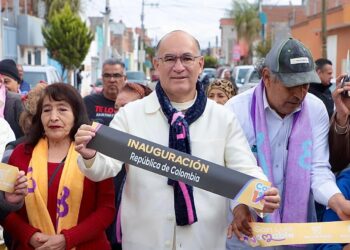 ENTREGAN VIALIDAD REHABILITADA DE MANERA INTEGRAL EN LA CALLE REPÚBLICA DE COLOMBIA