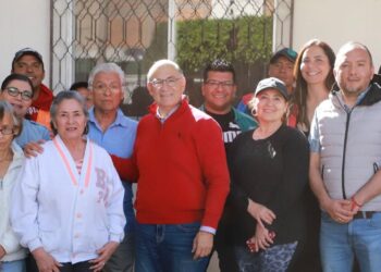 ATIENDE EL ALCALDE GALINDO A HABITANTES DE LOMAS TERCERA SECCION