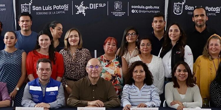 DIF MUNICIPAL COMPROMETIDO CON EL BIENESTAR DE LAS FAMILIAS