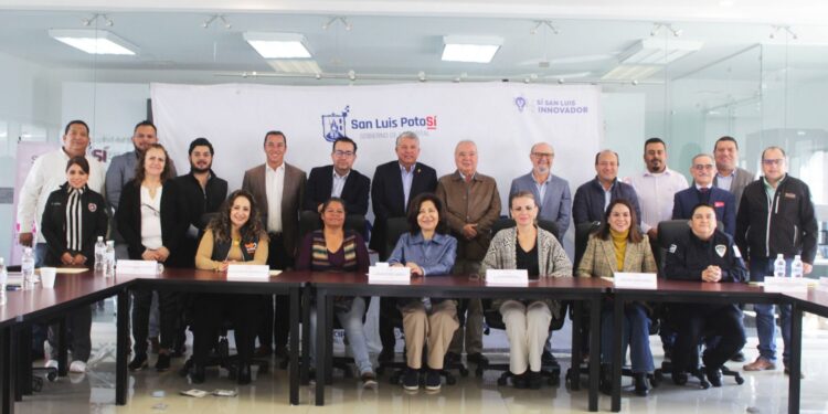 IMPULSAN A LA PARTICIPACIÓN SOCIAL EN LA EDUCACIÓN  A TRAVÉS DEL COMUPASE
