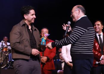 TRIBUTO A JUAN GABRIEL EN EL FESTIVAL SAN LUIS EN PRIMAVERA