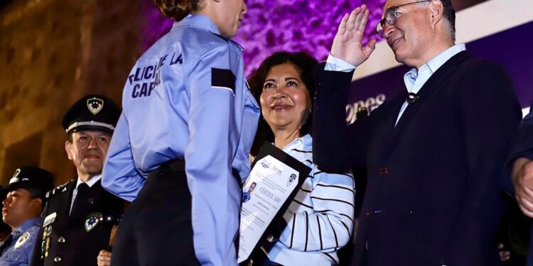 POLICÍA DE LA CAPITAL LA MÁS COMPLETA DEL ESTADO