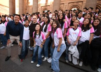 MÁS DE 140 ATLETAS RECIBEN BECA VOY POR SAN LUIS