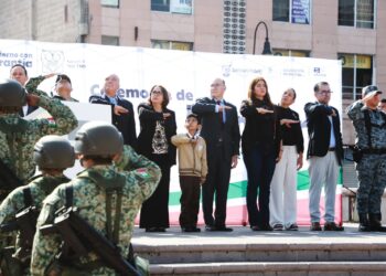 CONMEMORAN EL DÍA DE LA MARINA