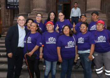 MUJERES LÍDERES DE DISTINTOS SECTORES SE SUMAN A INICIATIVA DEL ALCALDE CAPITALINO