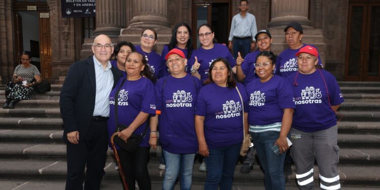 MUJERES LÍDERES DE DISTINTOS SECTORES SE SUMAN A INICIATIVA DEL ALCALDE CAPITALINO