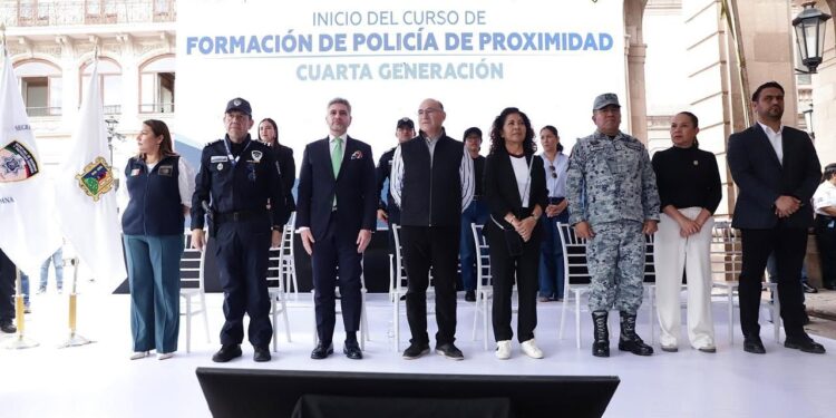 ALCALDE DA INICIO A LA FORMACION DE LA CUARTA GENERACIÓN DE POLICIAS DE LA CAPITAL