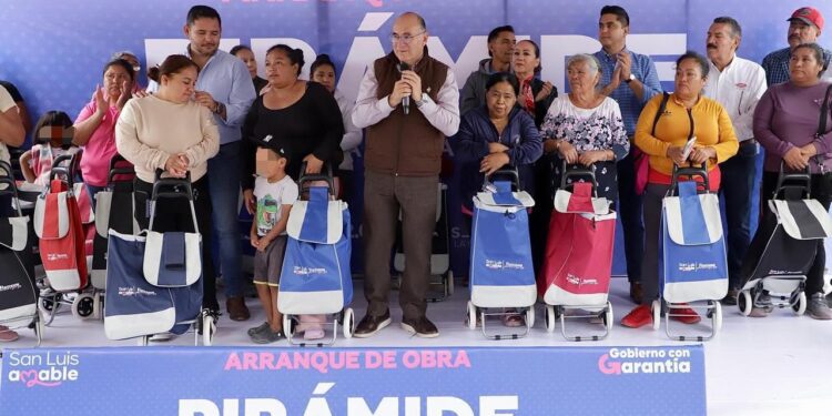 ALCALDE CAPITALINO ARRANCA OBRA HIDROSANITARIA EN LA COLONIA IMPERIO AZTECA