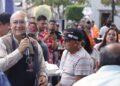 ENTREGA ALCALDE CAPITALINO PAQUETES PARA ARMAR CARNE ASADA Y FESTEJAR EL DÍA DEL PADRE