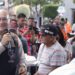 ENTREGA ALCALDE CAPITALINO PAQUETES PARA ARMAR CARNE ASADA Y FESTEJAR EL DÍA DEL PADRE